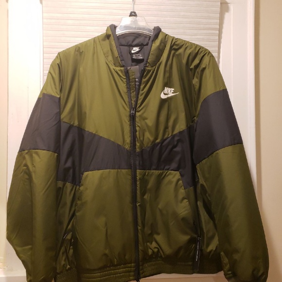 🔥🔥Nike Sportswear Men's Graphic Bomber Jacket🔥 - Picture 6 of 7